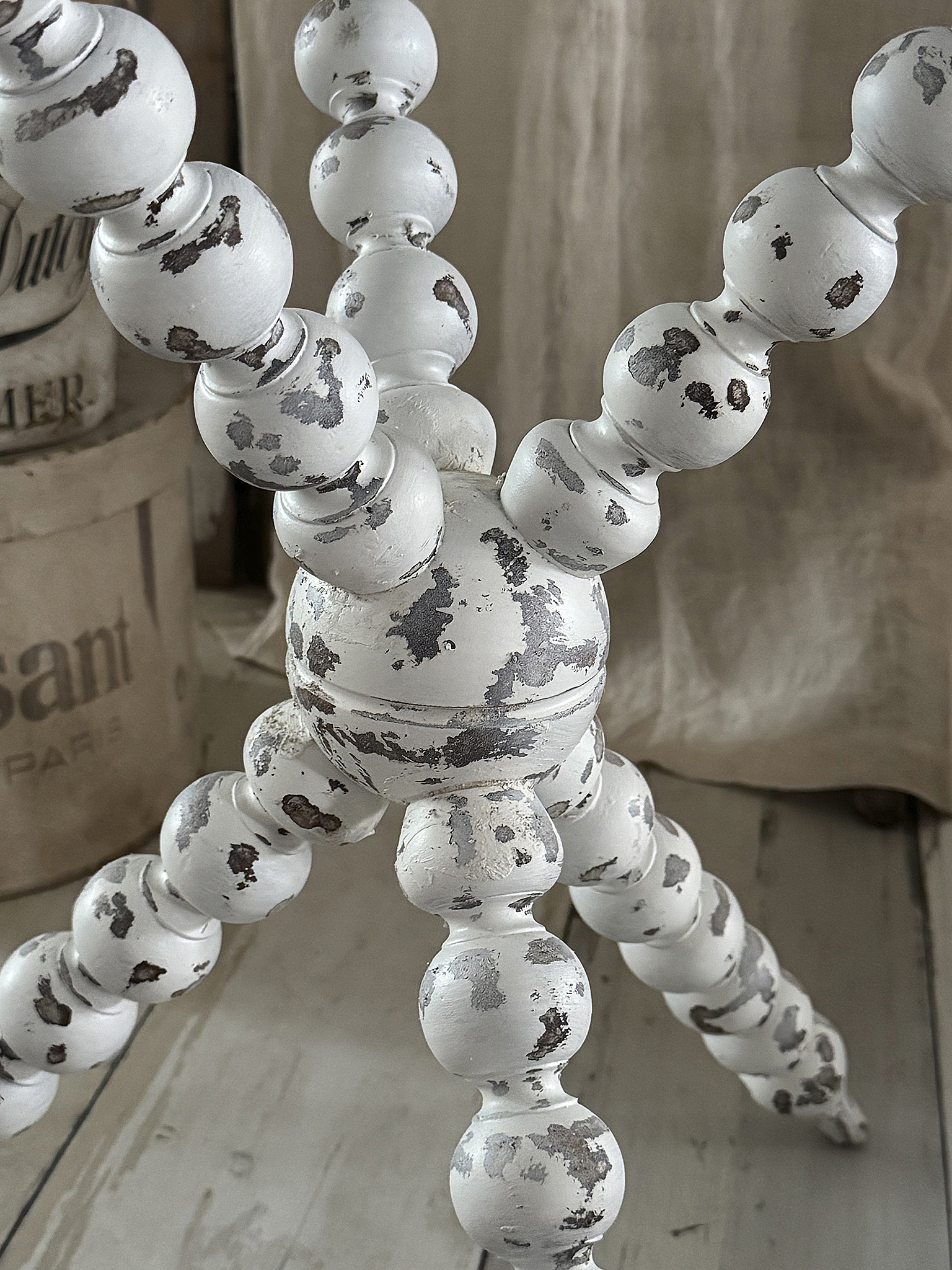  Alter, ausgefallener Beistelltisch ein zauberhaftes Einzelstück***