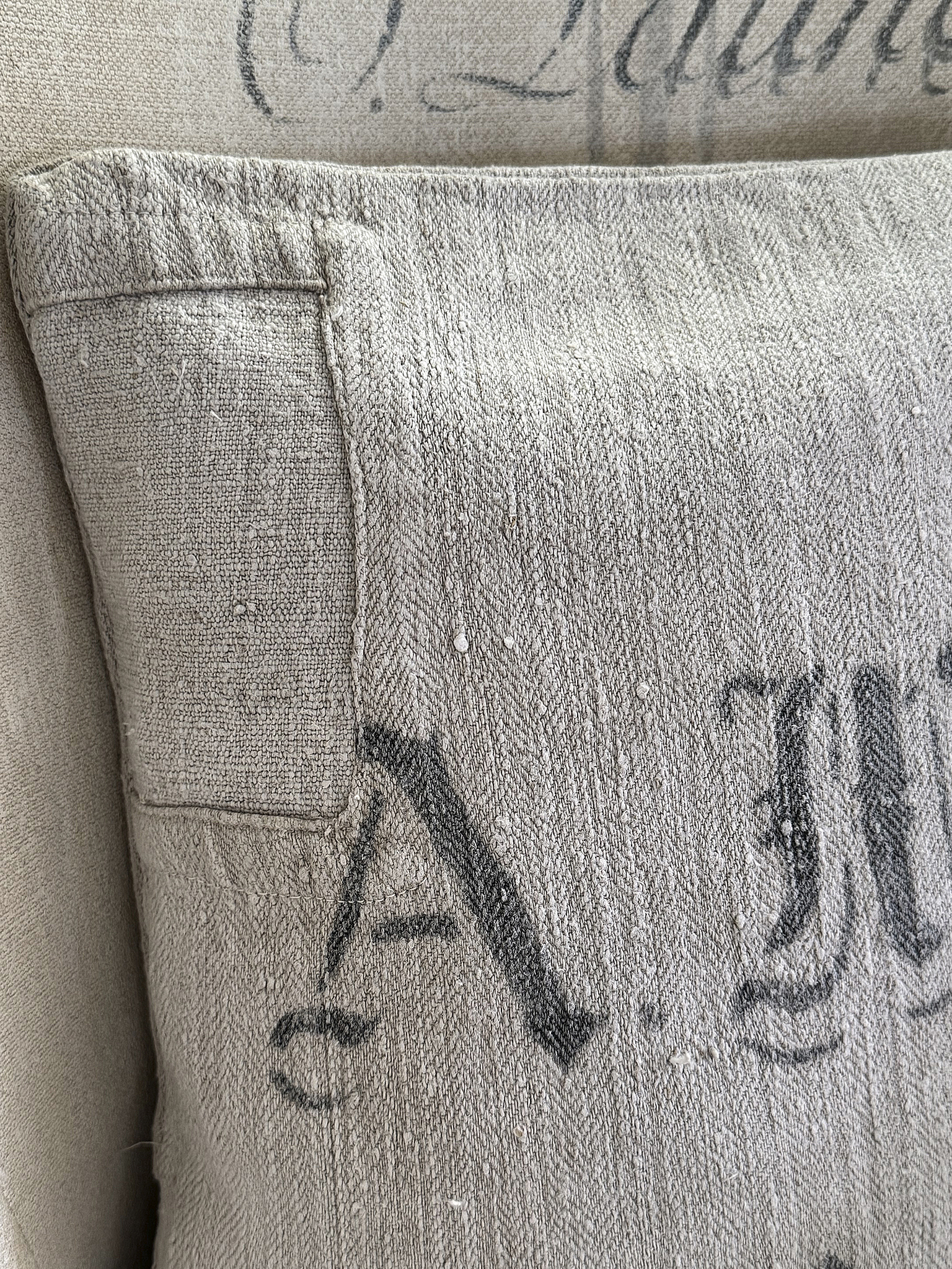 Charmantes Mehlsackkissen mit Geschichte No. 10*** Charmantes Mehlsackkissen mit Geschichte No. 10***